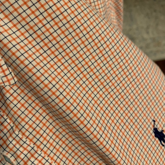 💞ENTIRE CLOSET SALE💞 Ralph Lauren button down shirt - Picture 3 of 4
